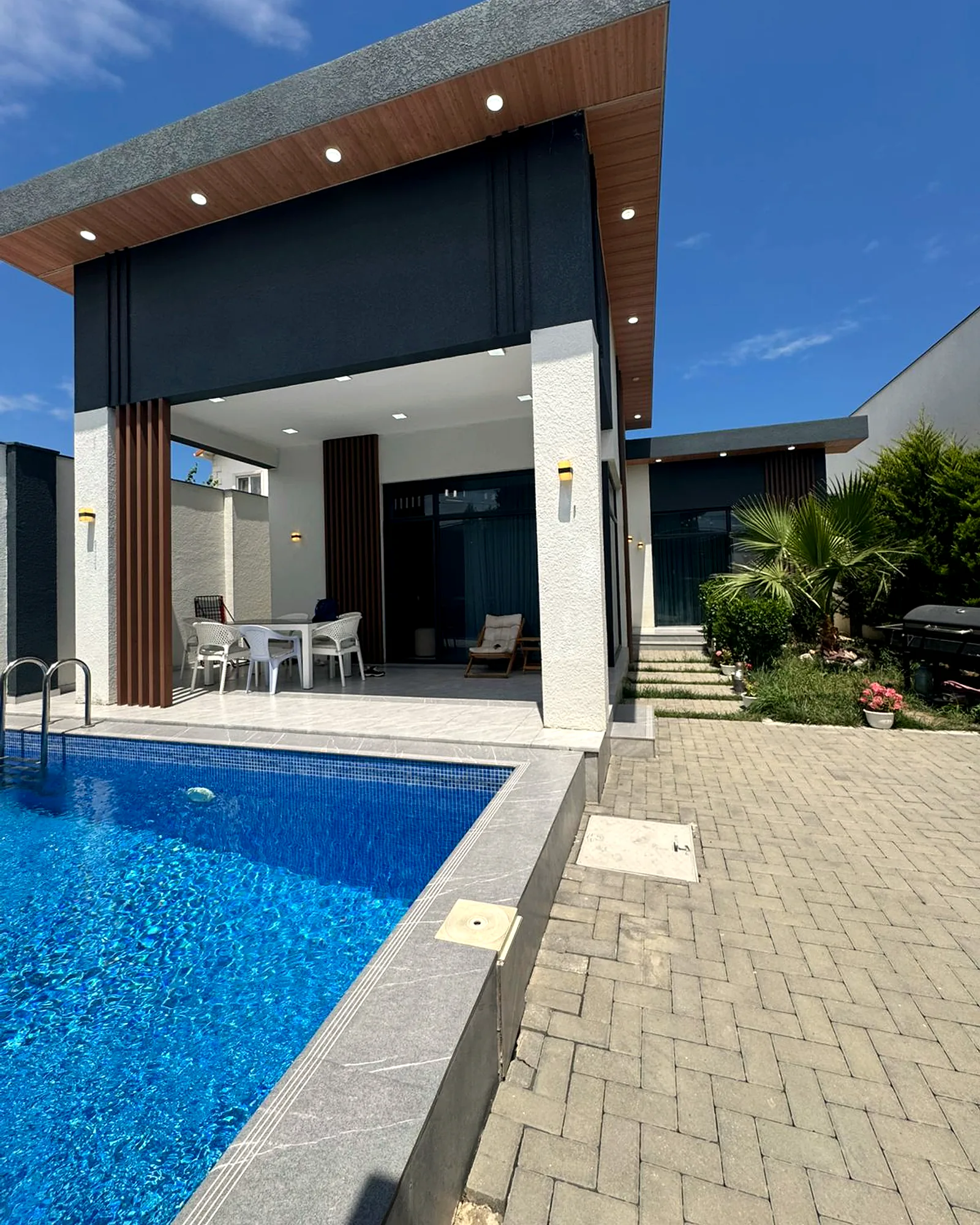 Şüvəlan Collection V — Şüvəlan villa