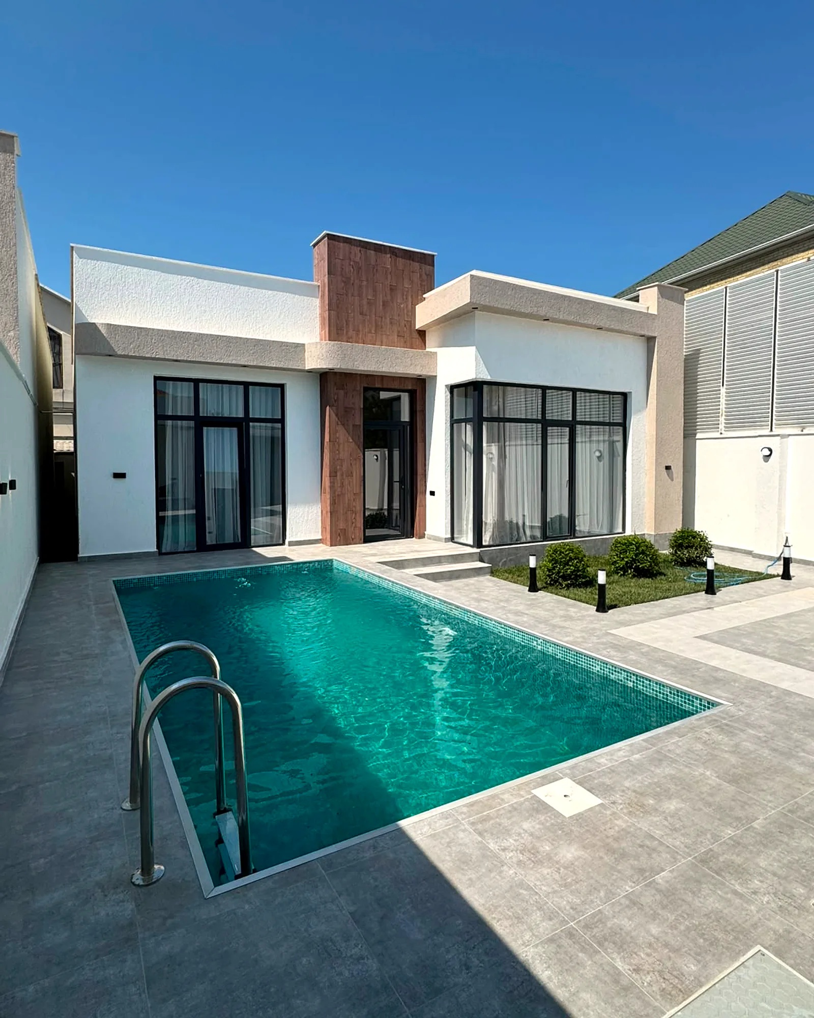 Mərdəkan, 4 otaqlı, 150 m², hovuzlu bağ evi — Mərdəkan Collection XI