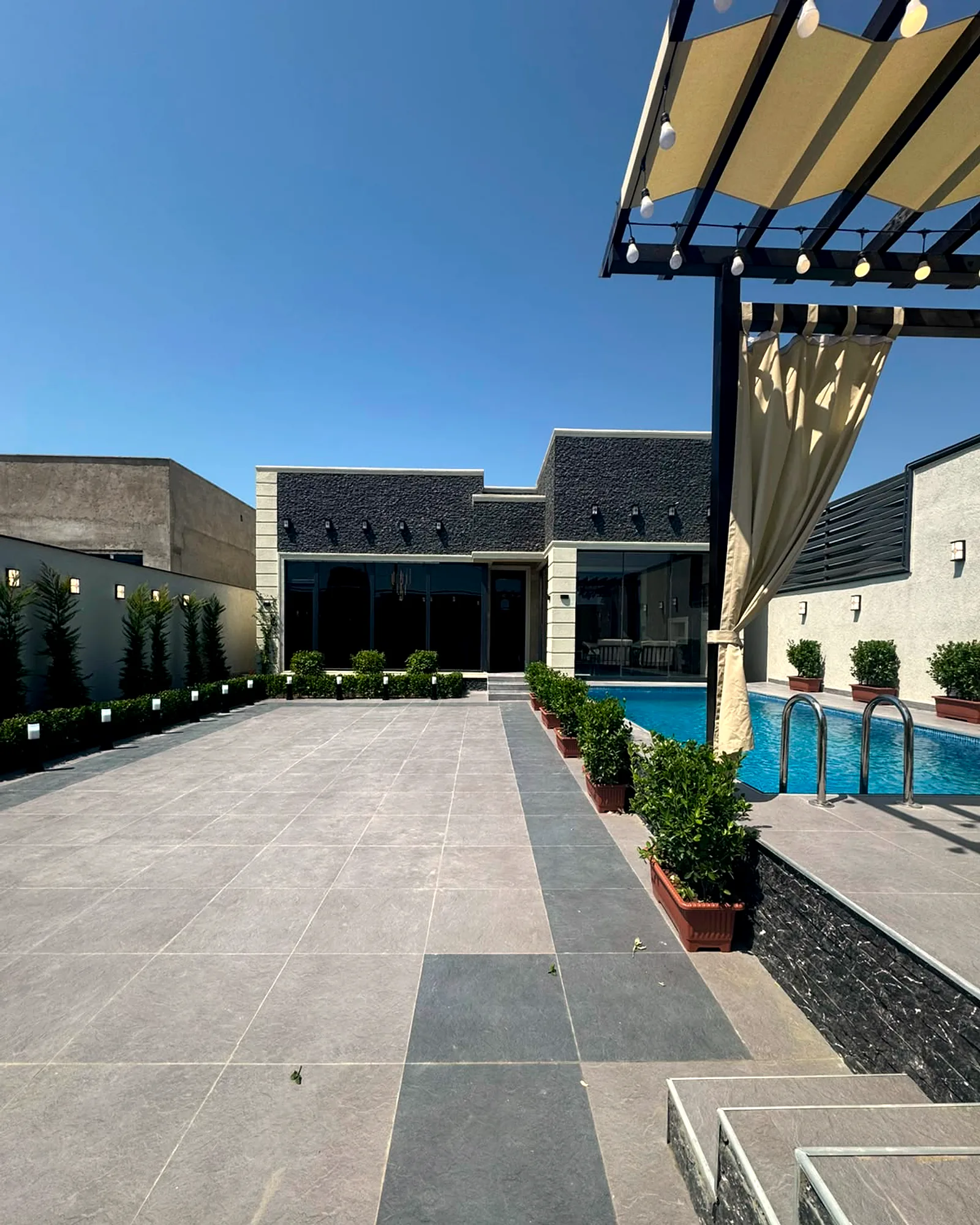 Mərdəkan, 4 otaqlı, 140 m², hovuzlu bağ evi — Mərdəkan Collection XIV